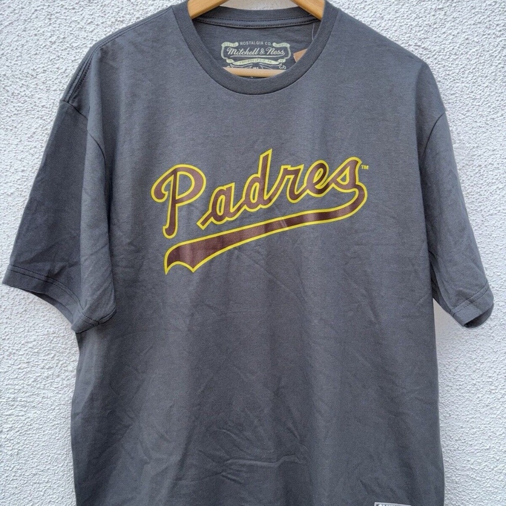 Mitchell & Ness San Diego Padres Basic Woodmark T-Shirt (XL) NWT Heather Grey